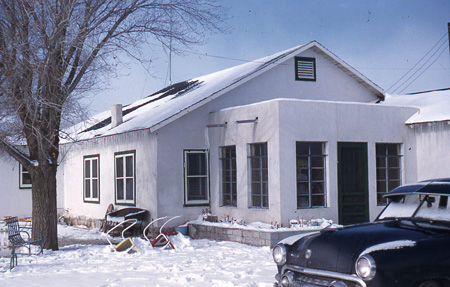 1950s_BumgarnerMesillaParkHouseInSnow