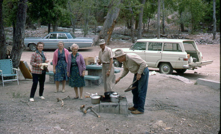 1968_07_00_AdronStellaBOrECamping