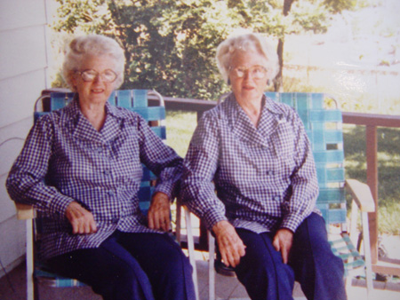 1980s_BelvaAndElwa