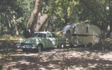 1950s_AdronGladysCarAndCamper