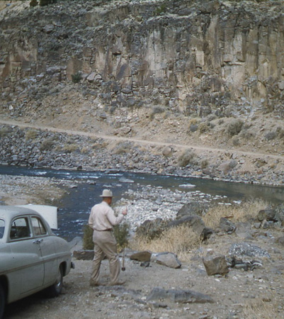 1951_05_00_ArroyoHondo_RioGrandeGorge