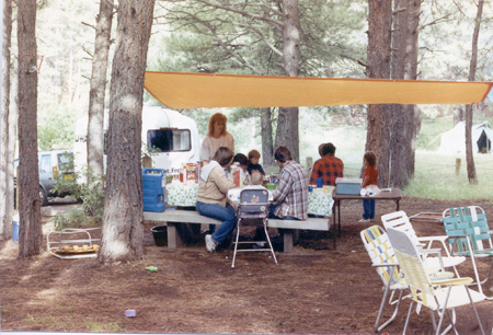 1988_08_00_BumgarnerHilleyCampingReunion_003