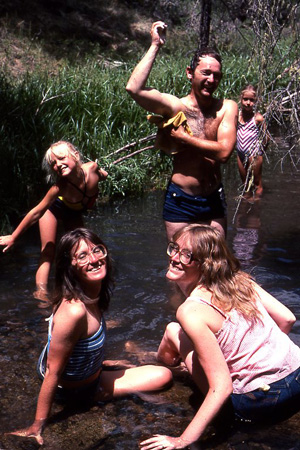 1983_07_00_Willow Creek Camping_018