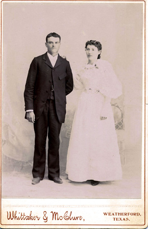 1896_07_18_GusAndErdeaneBumgarnerWeddingPhotoIThink