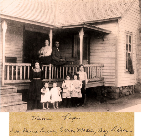 1911_ChristopherAndErdeaneBumgarnerFamily