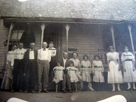 1914ish_GusBumgarnerFamilyAndOthers_002